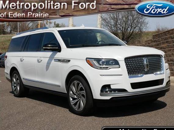 LINCOLN NAVIGATOR L 2023 5LMJJ3LG0PEL02714 image